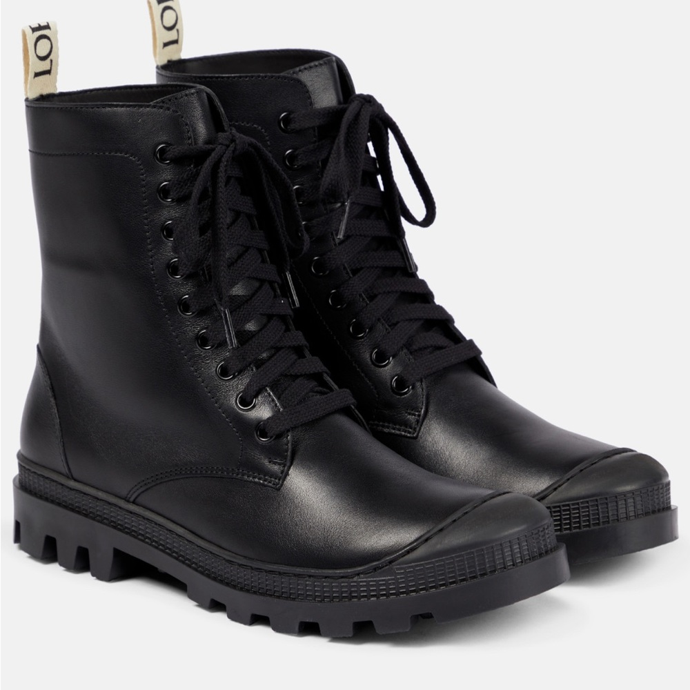 LOEWE BOOTS LEATHER